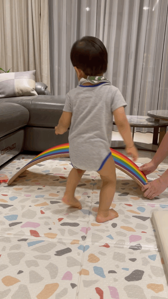 S__186556430.gif