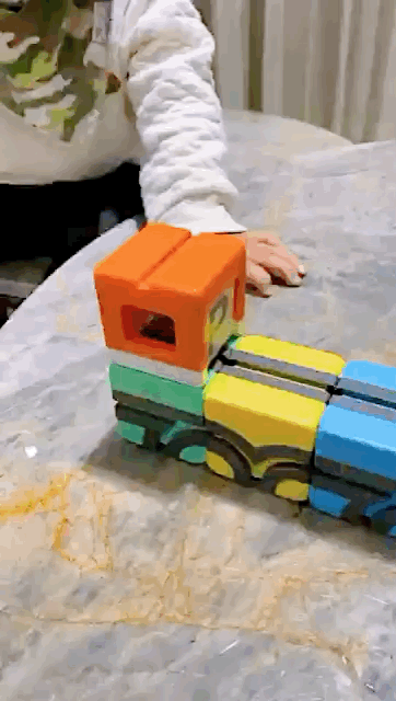 S__21798916.gif S__21798916.gif